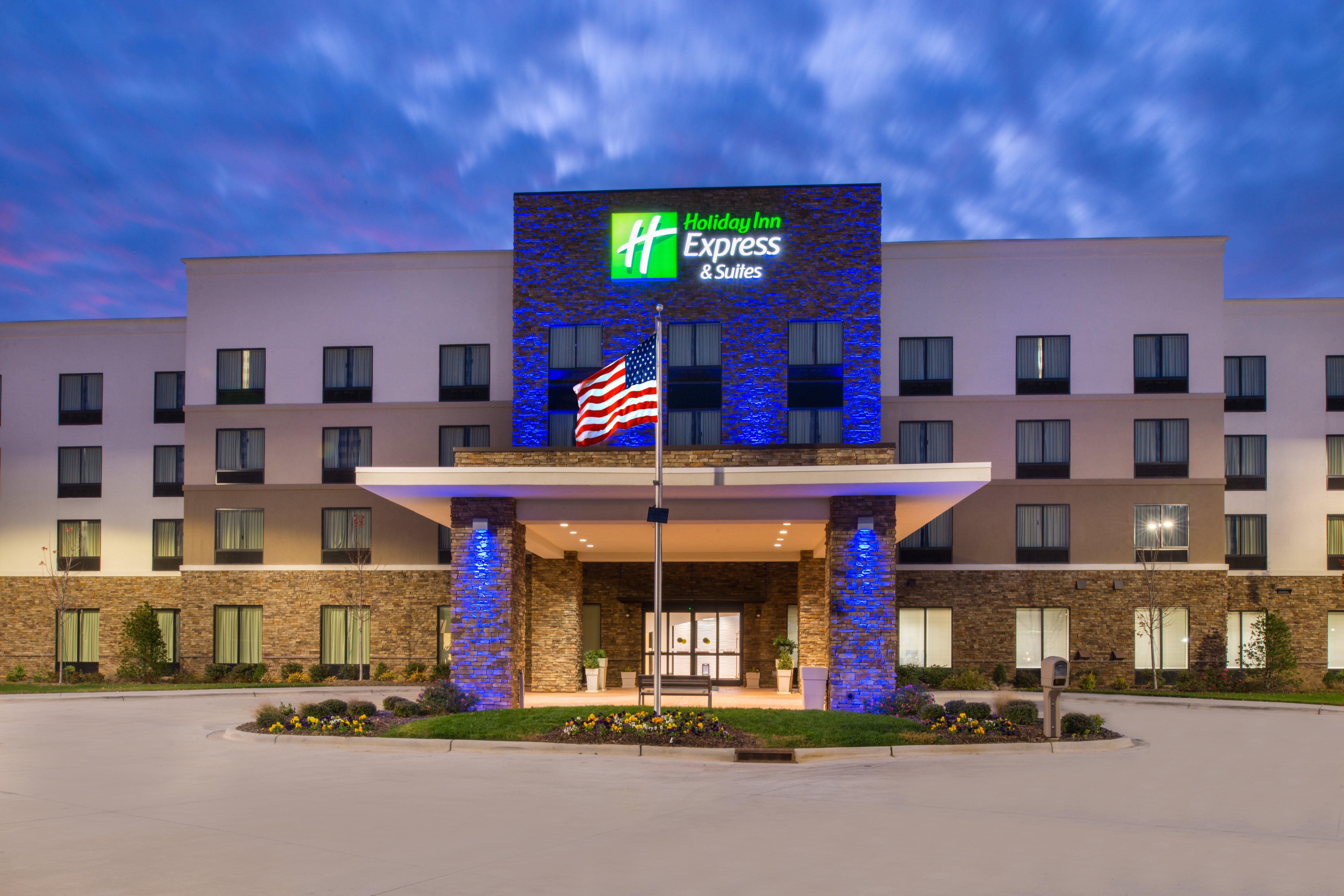 Holiday Inn Express & Suites Monroe By Ihg Exteriér fotografie