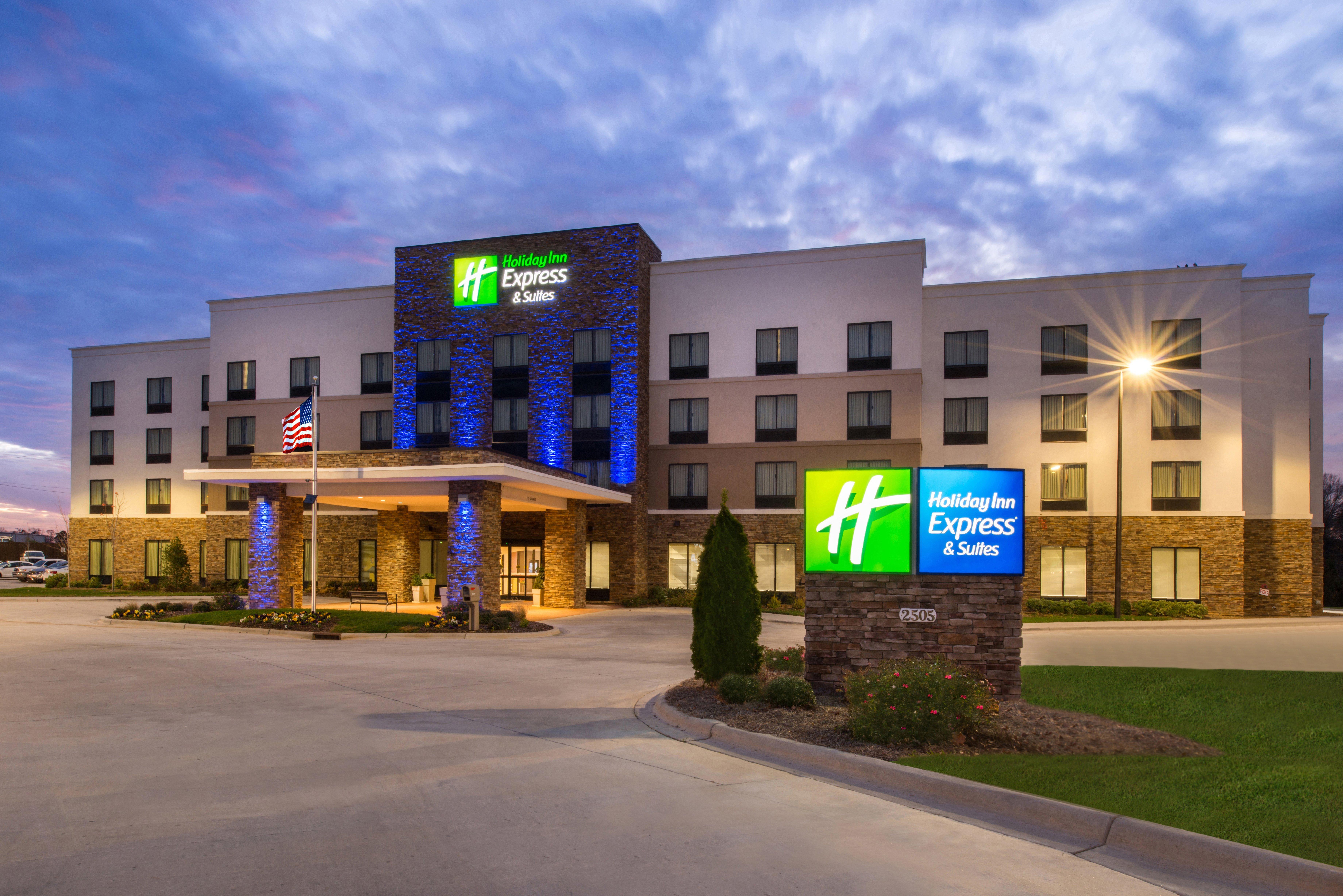 Holiday Inn Express & Suites Monroe By Ihg Exteriér fotografie